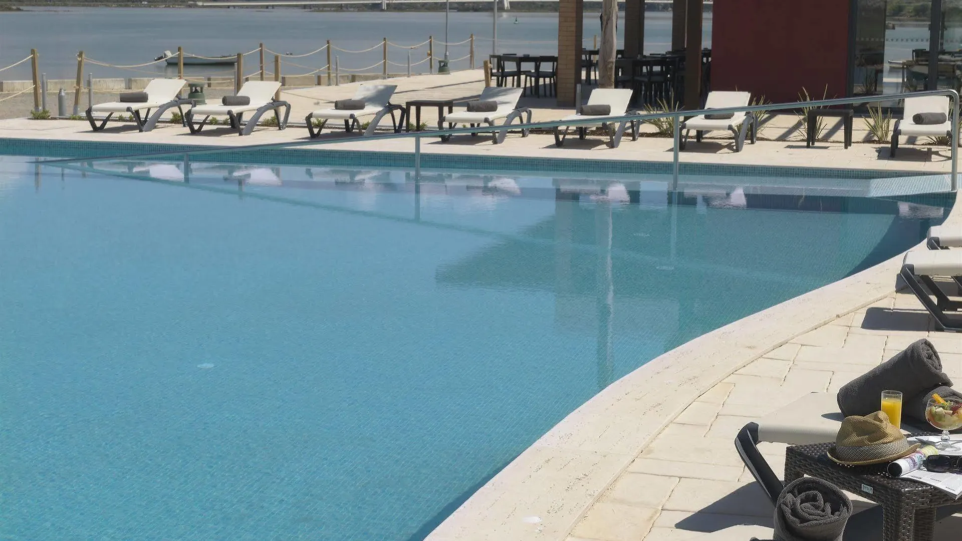 Agua Hotels Riverside Ferragudo